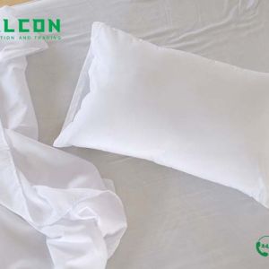 Chăn ga gối in ấn logo tên thương hiệu khách sạn